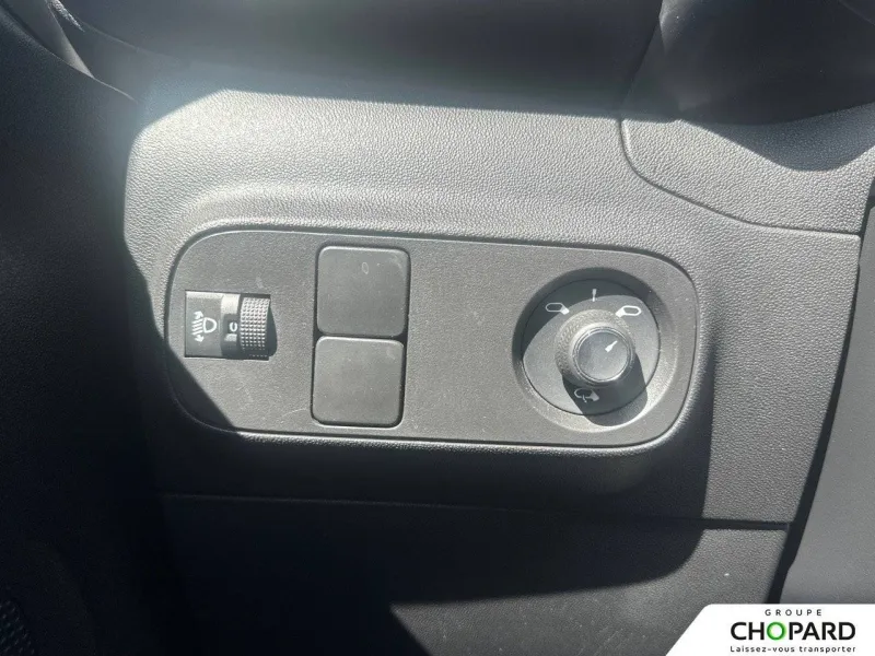 Image secondaire du véhicule 19