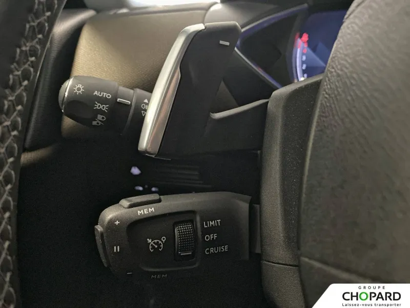 Image secondaire du véhicule 19