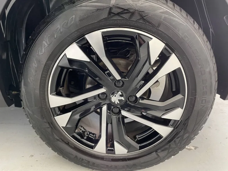 Image secondaire du véhicule 6