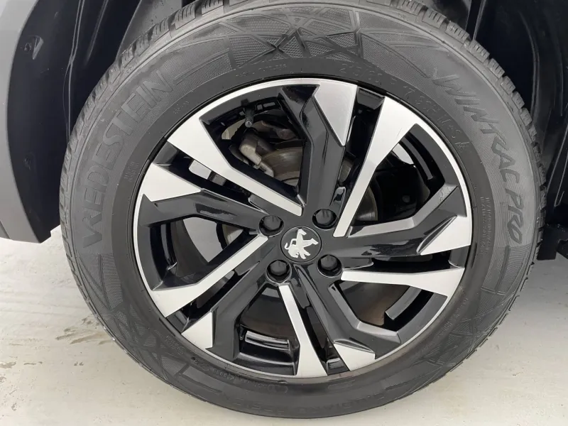 Image secondaire du véhicule 7