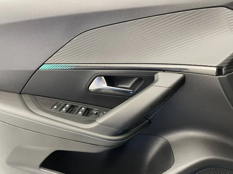 Image secondaire du véhicule 10