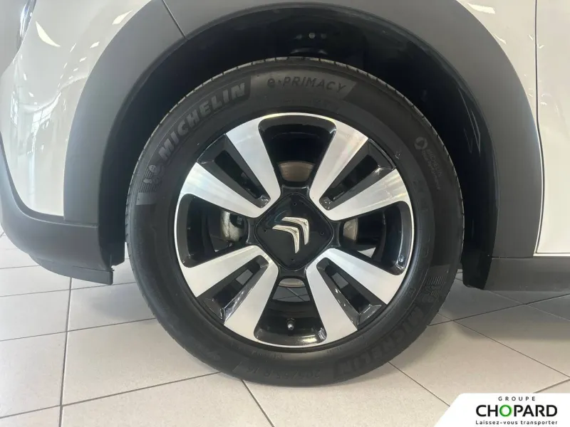 Image secondaire du véhicule 13