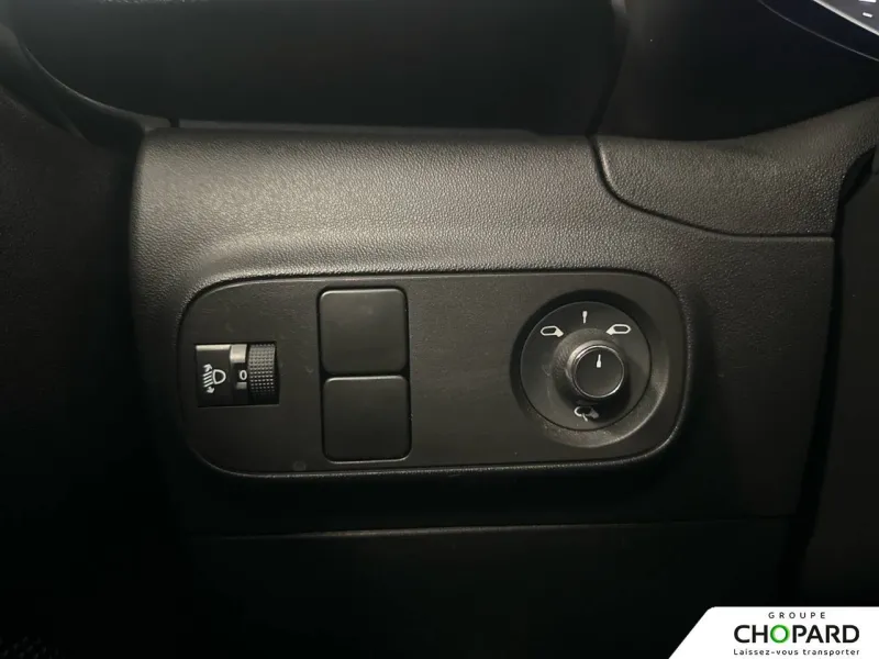 Image secondaire du véhicule 19