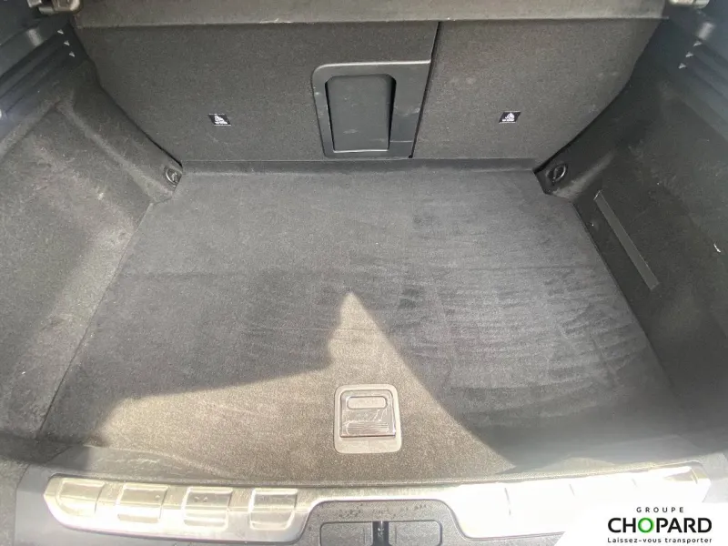 Image secondaire du véhicule 9