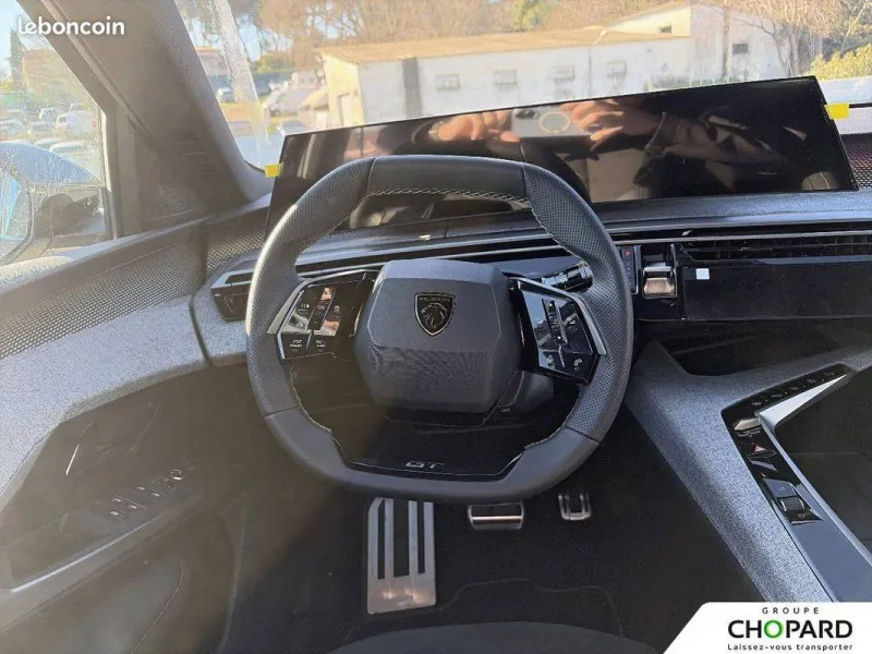 Image secondaire du véhicule 8