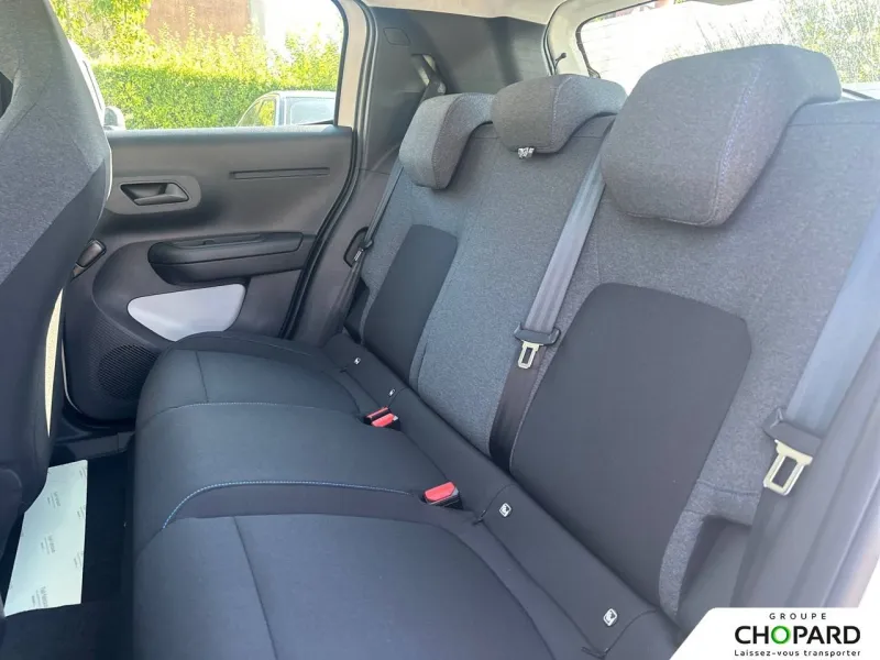 Image secondaire du véhicule 12