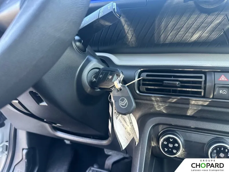 Image secondaire du véhicule 15