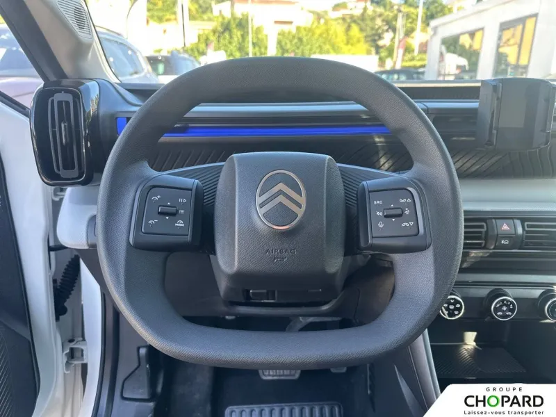 Image secondaire du véhicule 18