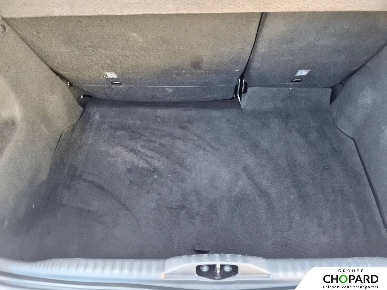 Image secondaire du véhicule 7