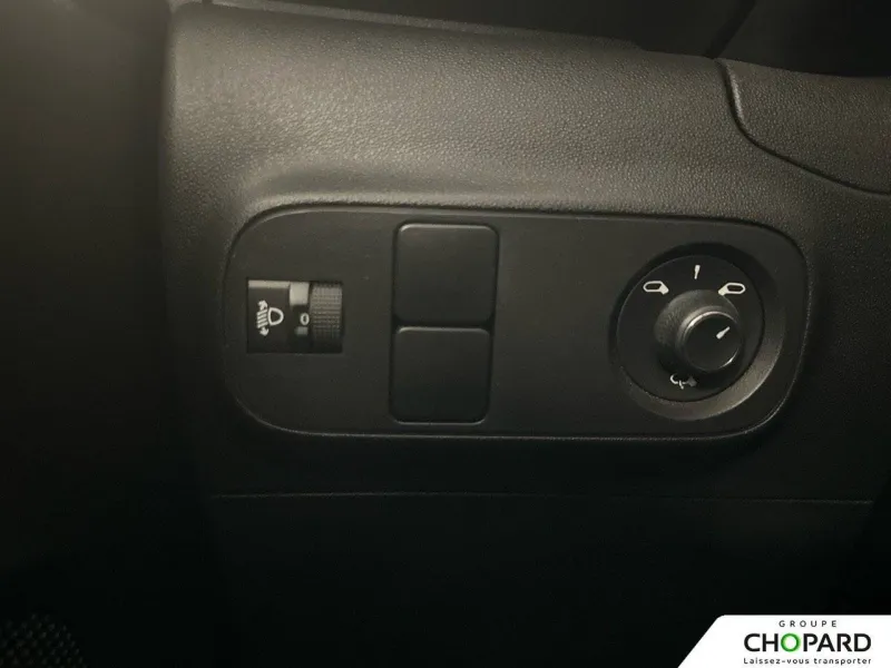 Image secondaire du véhicule 19