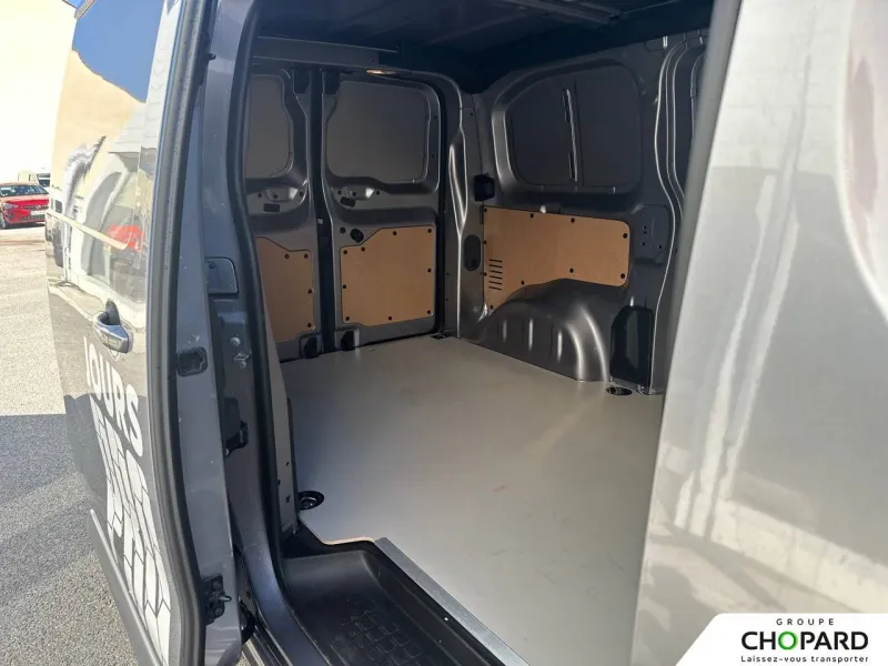 Image secondaire du véhicule 6