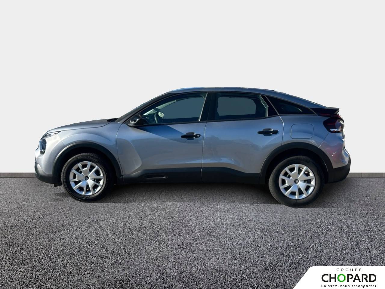 Image secondaire du véhicule 10