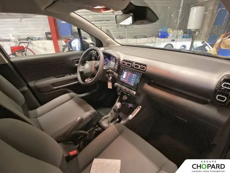 Image secondaire du véhicule 14