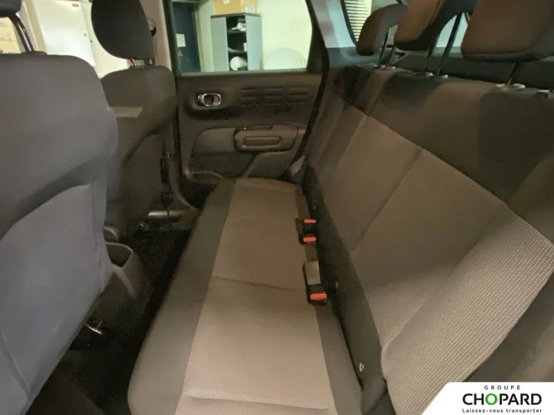 Image secondaire du véhicule 19