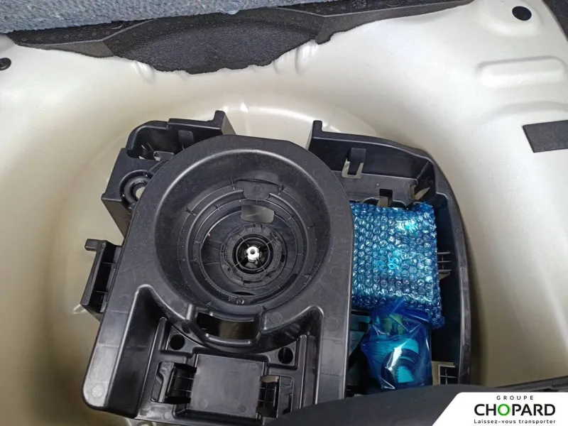 Image secondaire du véhicule 27