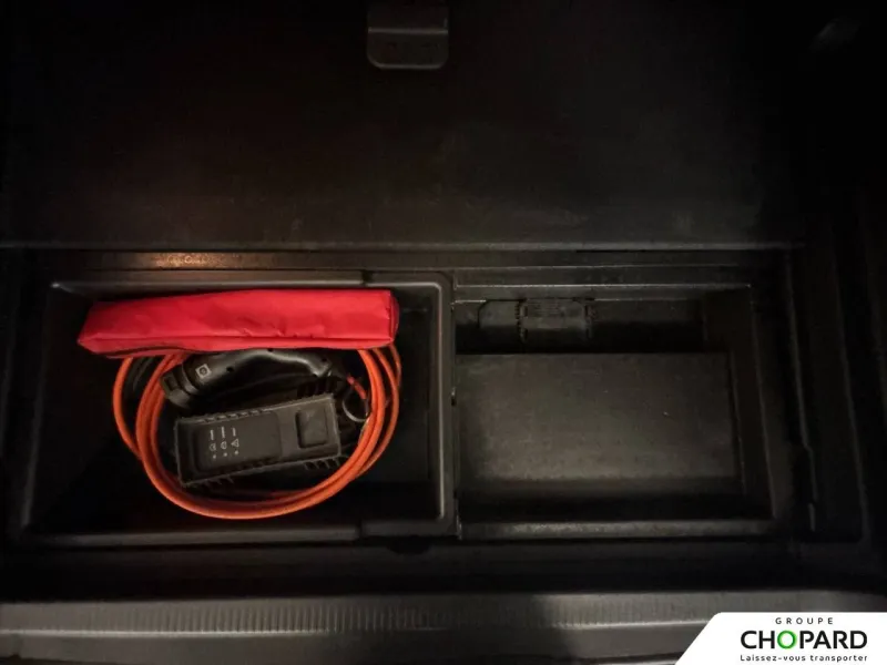 Image secondaire du véhicule 24