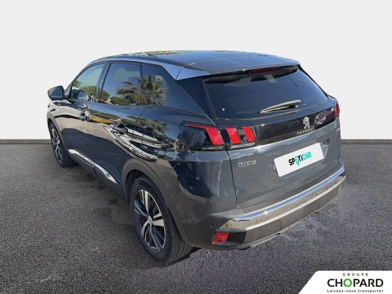 Image secondaire du véhicule 8