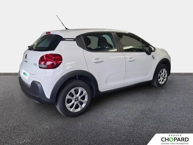 Image secondaire du véhicule 9