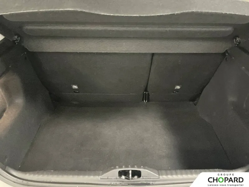 Image secondaire du véhicule 7