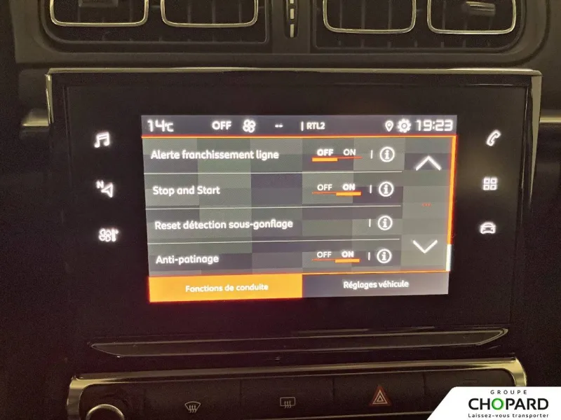 Image secondaire du véhicule 15