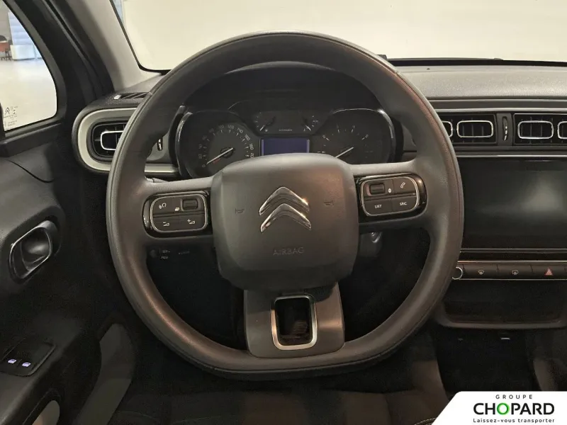 Image secondaire du véhicule 17