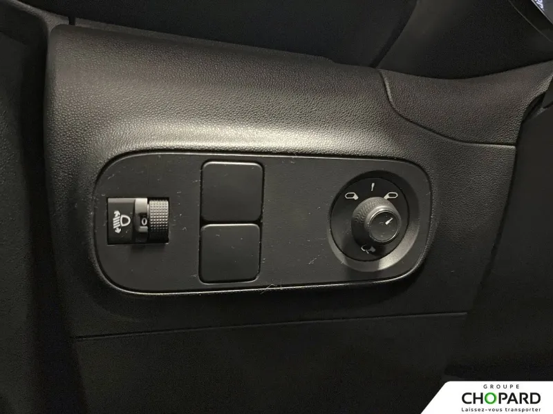 Image secondaire du véhicule 24