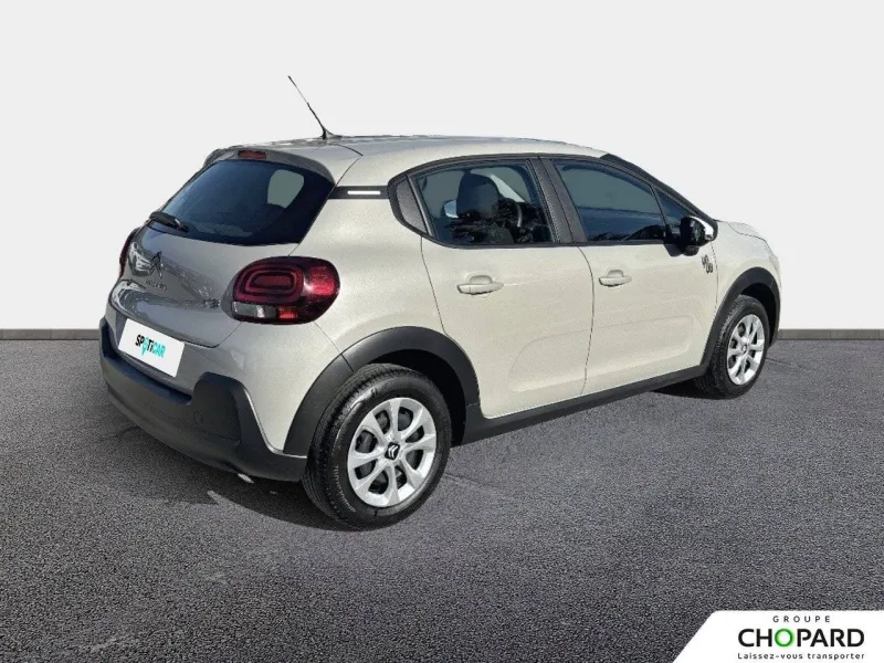 Image secondaire du véhicule 4