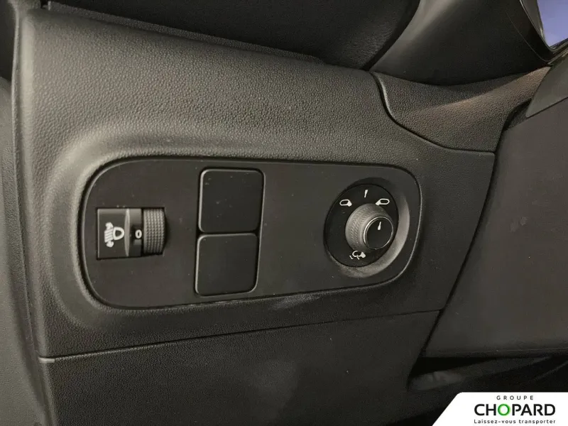 Image secondaire du véhicule 24