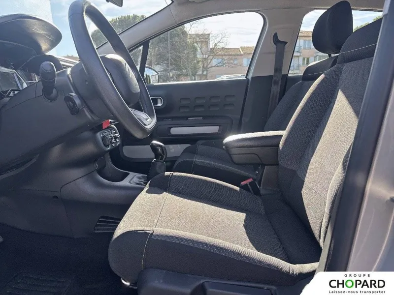 Image secondaire du véhicule 12