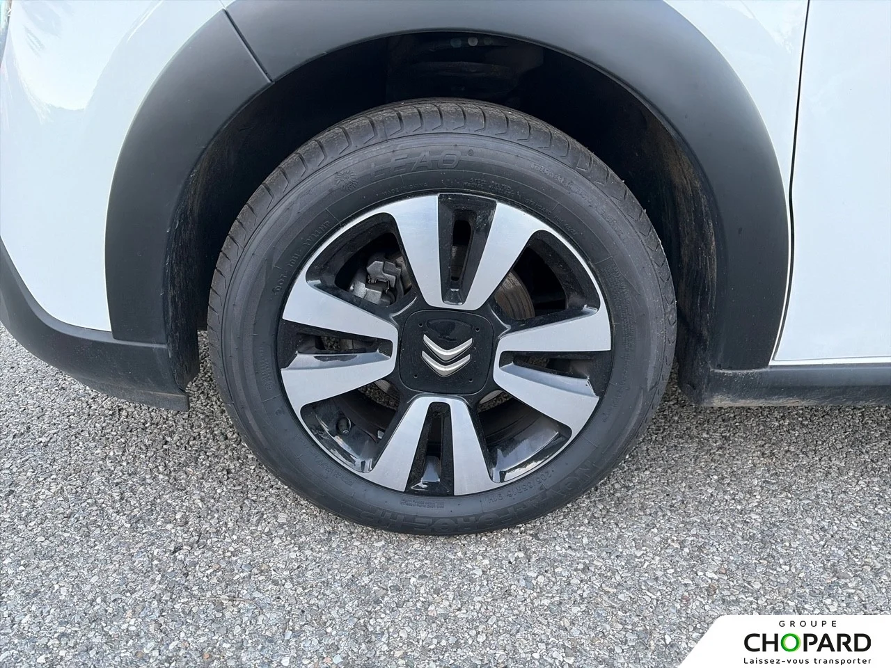 Image secondaire du véhicule 10