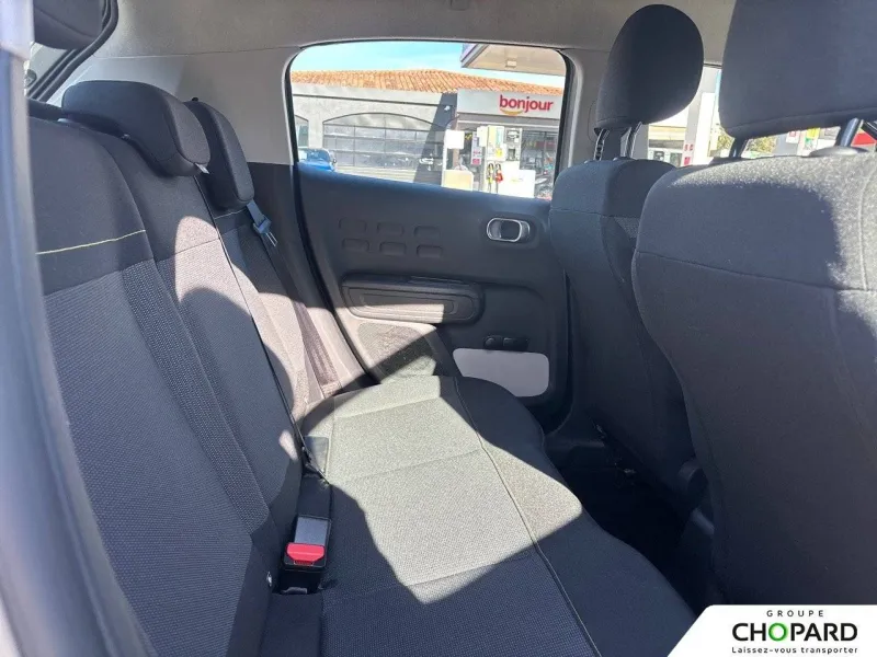 Image secondaire du véhicule 21