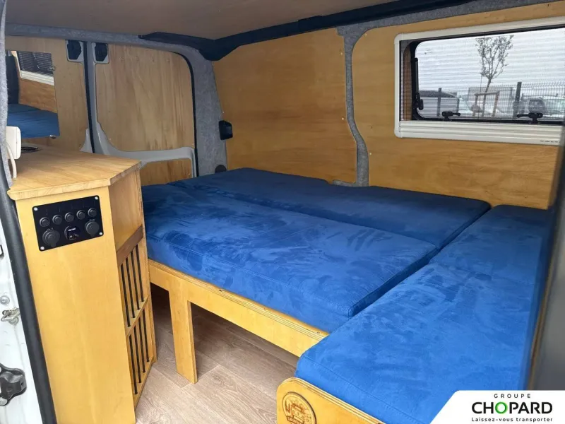 Image secondaire du véhicule 12