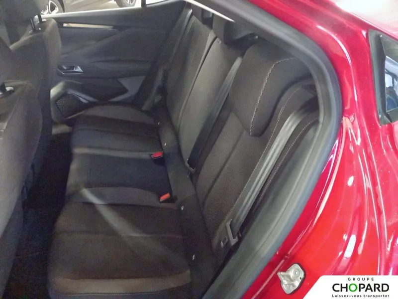 Image secondaire du véhicule 12