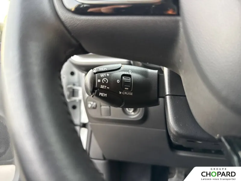 Image secondaire du véhicule 15