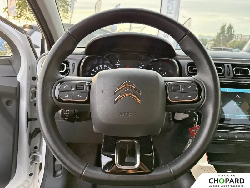 Image secondaire du véhicule 17