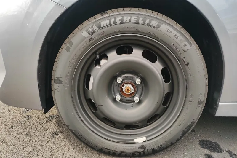 Image secondaire du véhicule 14