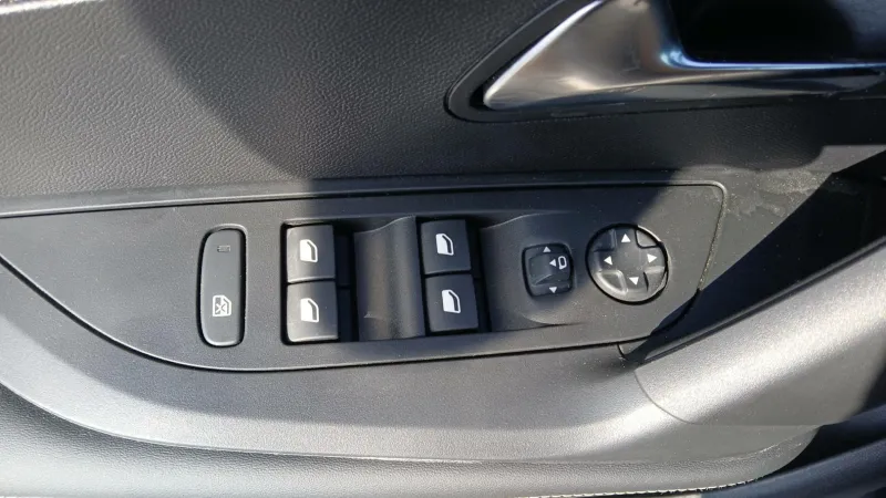 Image secondaire du véhicule 39