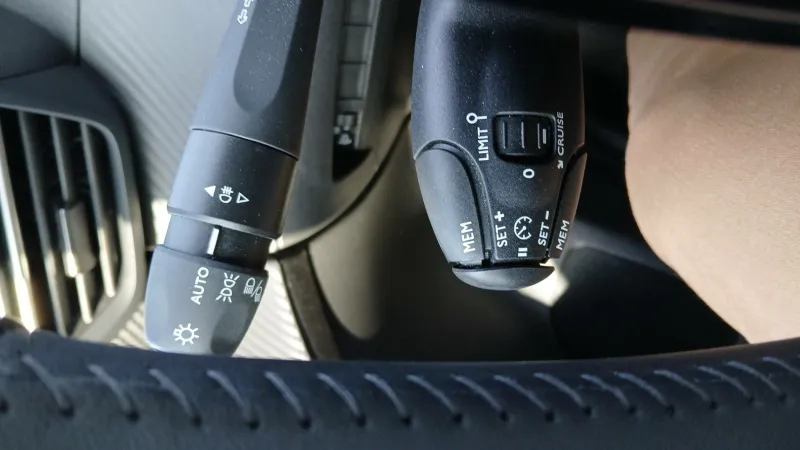 Image secondaire du véhicule 35