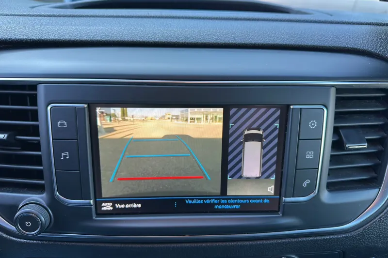 Image secondaire du véhicule 22