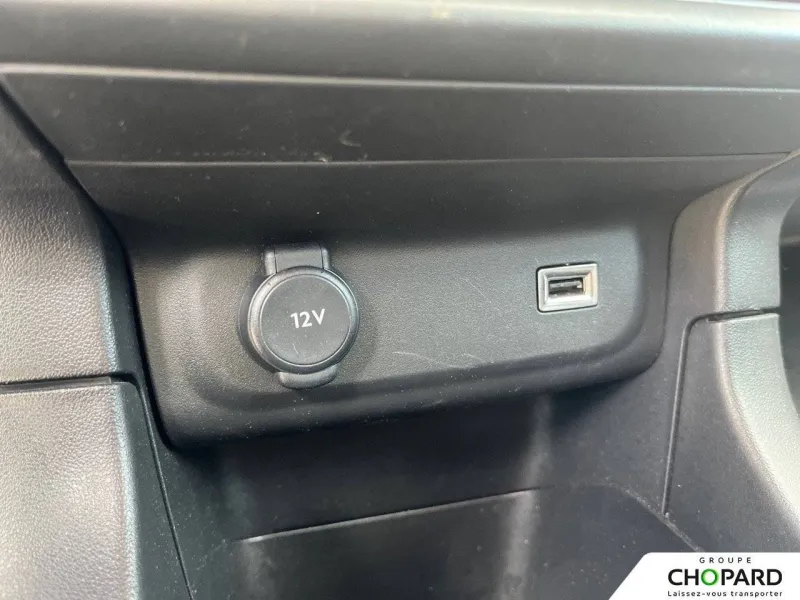 Image secondaire du véhicule 17