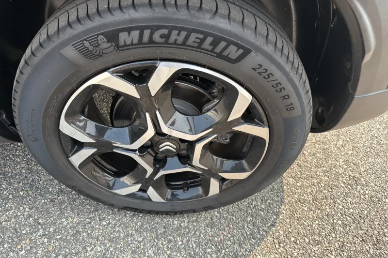 Image secondaire du véhicule 13