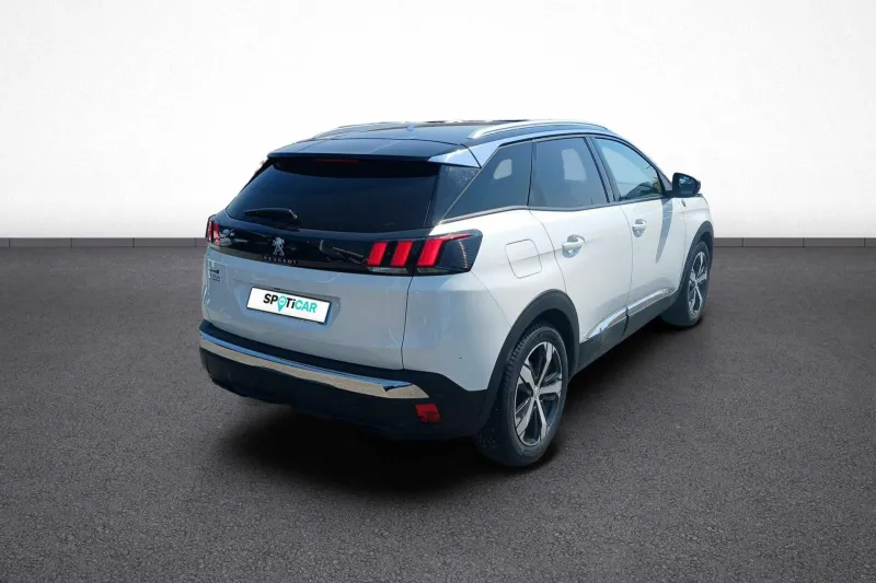 Image secondaire du véhicule 44