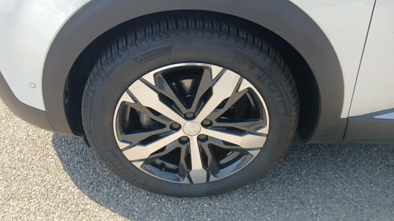 Image secondaire du véhicule 50