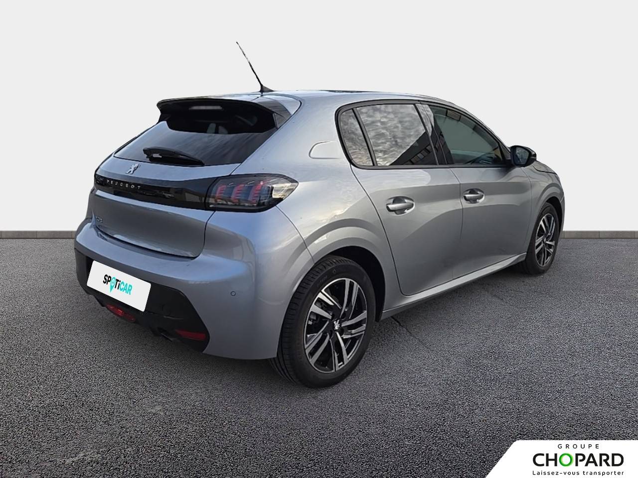 Image secondaire du véhicule 4