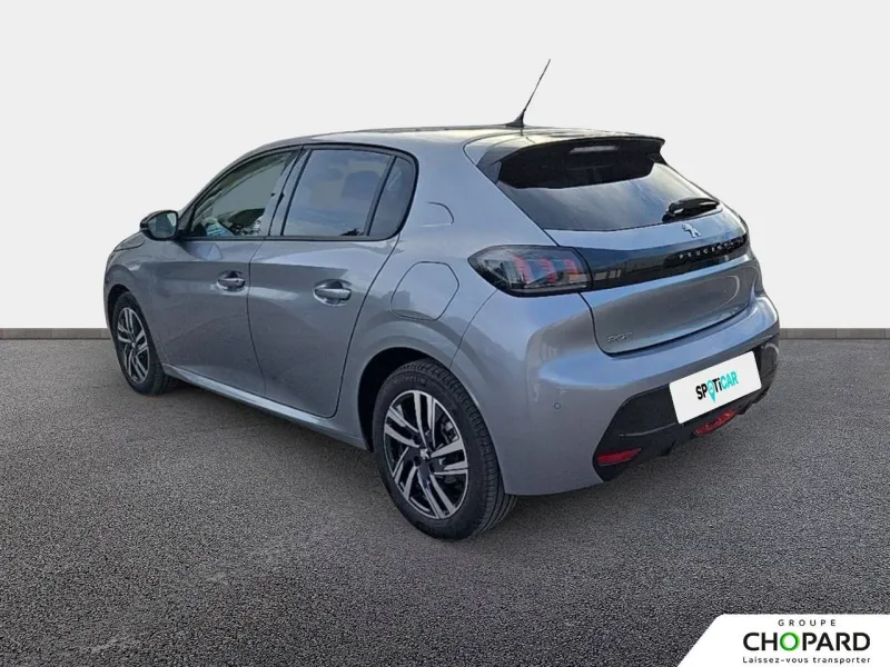 Image secondaire du véhicule 8