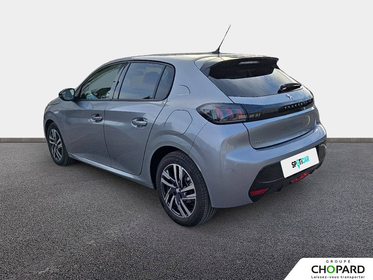 Image secondaire du véhicule 8