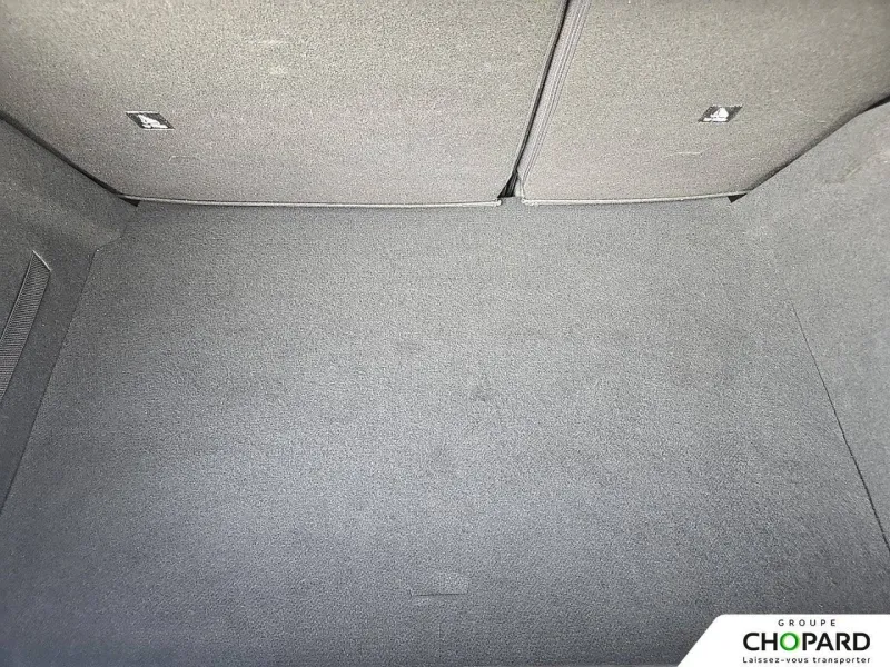 Image secondaire du véhicule 9