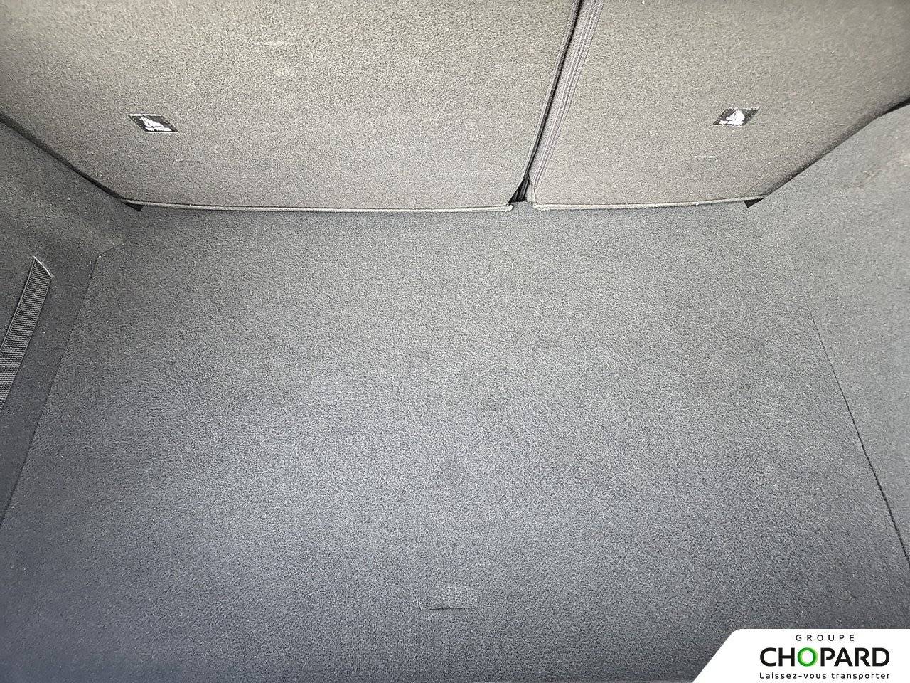 Image secondaire du véhicule 9