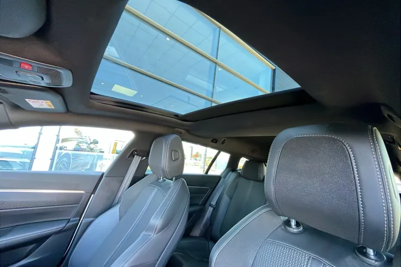 Image secondaire du véhicule 17