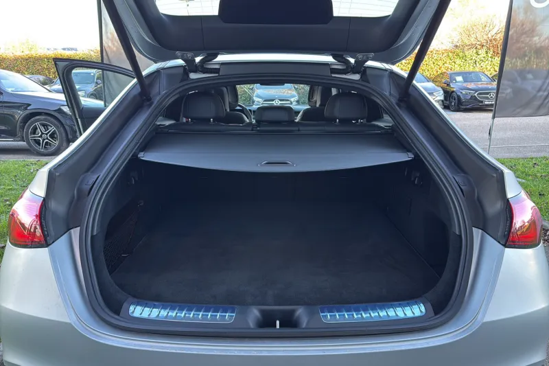 Image secondaire du véhicule 10